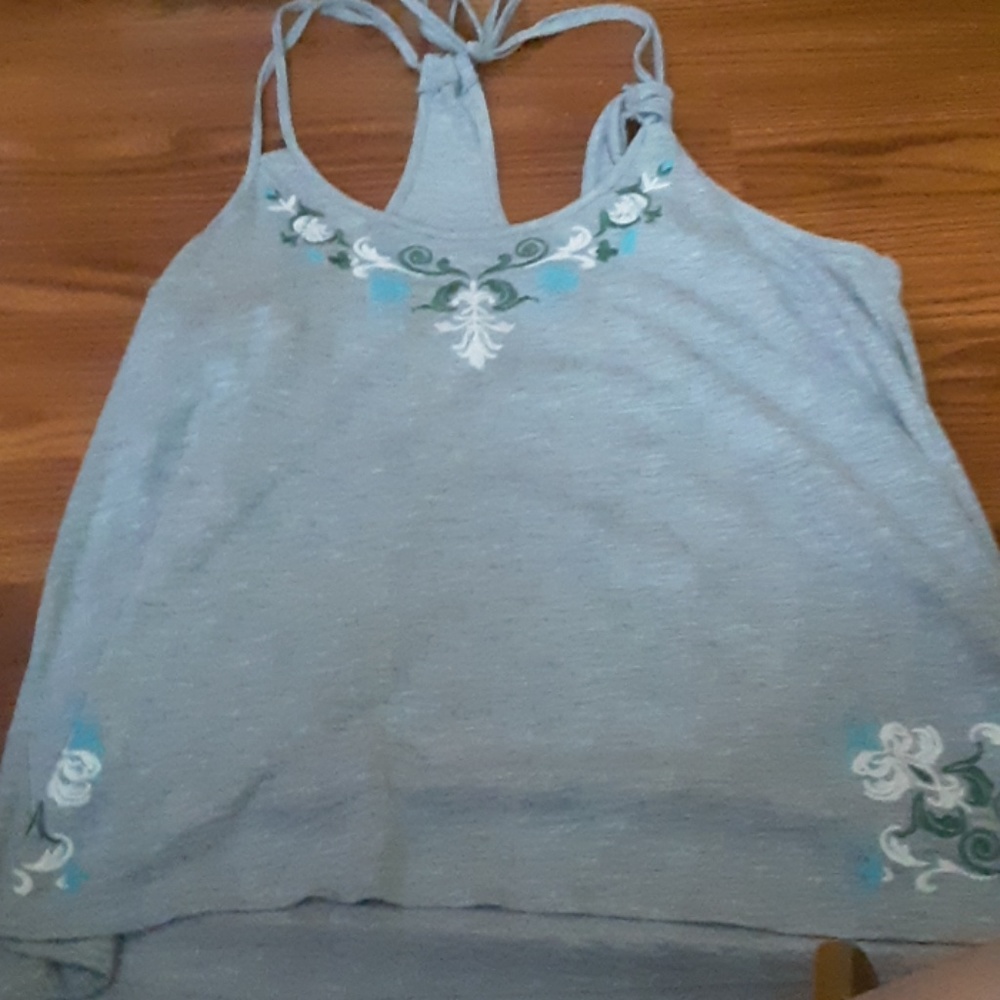 Gray tank top